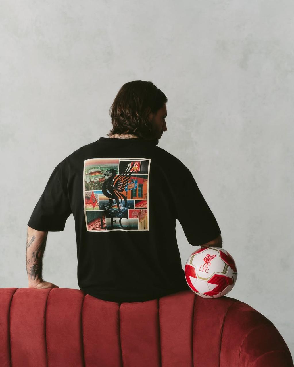 Liverpool FC Graphic T-Shirt